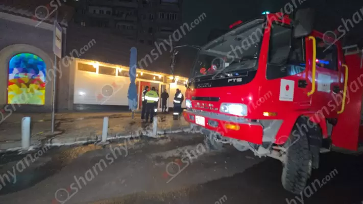 Արտակարգ դեպք Երևանում․ ահազանգ է ստացվել, որ «Կայզեր» սուպերմարկետի հարևանությամբ գործող հացի փռում հրդեհ է բռնկվել․ դեպքի վայր են ժամանել հրշեջների մի քանի մարտական հաշվարկներ․ ՖՈՏՈՌԵՊՈՐՏԱԺ, ՏԵՍԱՆՅՈՒԹ