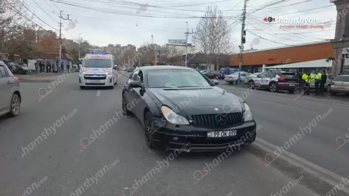Երևանում՝ «Մեգամոլ» առևտրի կենտրոնի մոտ «Mercedes»-ով վրաերթի ենթարկված հետիոտնը հիվանդանոցում մահացել է․ վարորդը ավտոմեքենա վարելու իրավունք չի ունեցել․ ՖՈՏՈՌԵՊՈՐՏԱԺ, ՏԵՍԱՆՅՈՒԹ