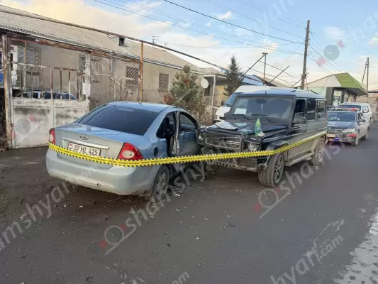 ԲԱՑԱՌԻԿ ՏԵՍԱՆՅՈւԹ. Խարբերդում բախվել են «Mercedes G55»-ն ու «Ford Focus»-ը. 2 վիրավորներից մեկն անչափահաս է․ ՖՈՏՈՌԵՊՈՐՏԱԺ