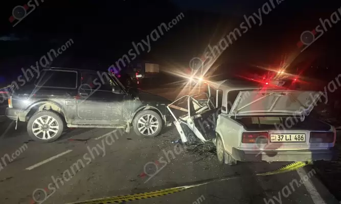 Խոշոր ավտովթար Գեղարքունիքի մարզում․ Գավառ քաղաքի սկզբնամասում բախվել են «ՎԱԶ 2121»-ն ու «ՎԱԶ 2107»-ը․ կան վիրավորներ․ ՖՈՏՈՌԵՊՈՐՏԱԺ, ՏԵՍԱՆՅՈՒԹ