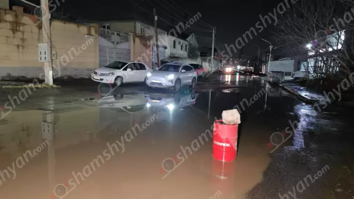 Հաղթանակ թաղամասում, որը հայտնի է «4-րդ գյուղ» անվամբ, հասունանում է բողոքի ալիք. 15 հազարից ավելի բնակիչներ սպառնում են Ատոմ Պողոսյանի օրինակով նոկաուտի ենթարկել Երևանի քաղաքապետարանին և թաղապետարանին՝ ասելով՝ դուք քամի դուրս եկաք. ՖՈՏՈՌԵՊՈՐՏԱԺ,ՏԵՍԱՆՅՈւԹ