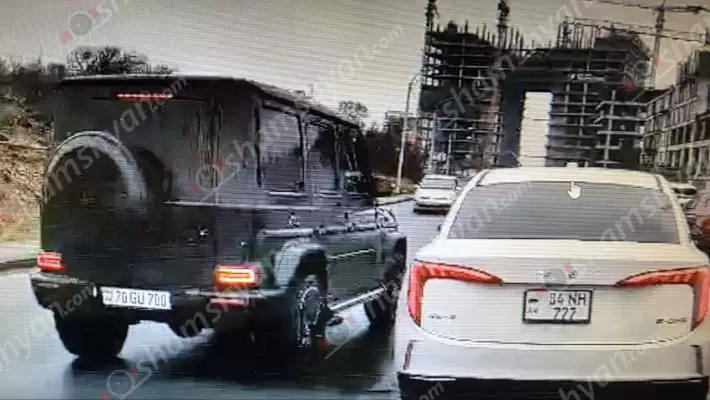 ԲԱՑԱՌԻԿ ՏԵՍԱՆՅՈՒԹ․ Երևանի գնդի պարեկները իրականացրել են «Հայկազ, բեզ ատկազ» օպերացիան, տաք հետքերով հայտնաբերել են իրեն անպարտելի համարող օրինախախտ «յաշիկավարին», ով փորձում էր համոզել, որ ավտոմեքենան պլաշադկա չտեղափոխվի․ ՖՈՏՈՌԵՊՈՐՏԱԺ