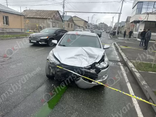 Ավտովթար՝ Գեղարքունիքի մարզում․ Սևանում բախվել են «Hyundai Elantra»-ն և  «Opel Astra»-ն․ կա վիրավոր․ ՖՈՏՈՌԵՊՈՐՏԱԺ, ՏԵՍԱՆՅՈՒԹ