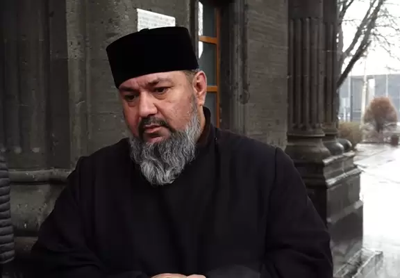 ԱԱԾ-ականները հանդիպումներ ունեցե՞լ են հոգևորականների հետ` Փաշինյանի այցին ընդառաջ․ NEWS.am