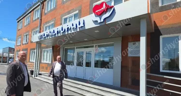 Արտակարգ իրավիճակ՝ Բյուրեղավան քաղաքում. մեծ թվով բնակիչներ «սրտխառնոց, փորլուծություն, փսխում, ջերմության բարձրացում» ախտորոշմամբ դիմել են բուժհաստատություններ. ըստ տուժածների՝ պատճառը խմելու ջուրն է եղել․ ՖՈՏՈՌԵՊՈՐՏԱԺ, ՏԵՍԱՆՅՈւԹ