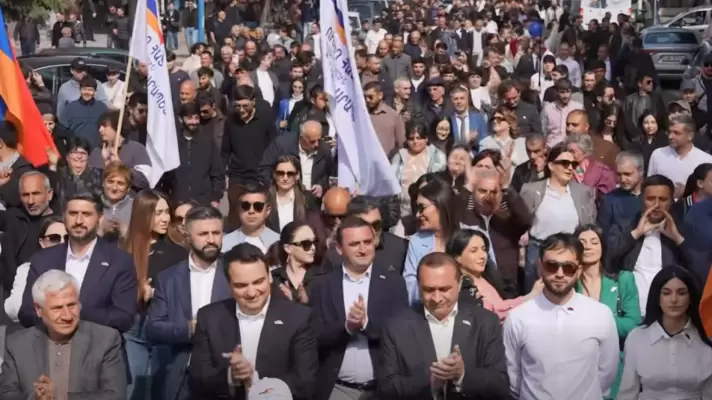 «Ուժեղ Հայաստան» կուսակցությունը գրասենյակ բացեց Կոտայքի մարզկենտրոն Հրազդանում