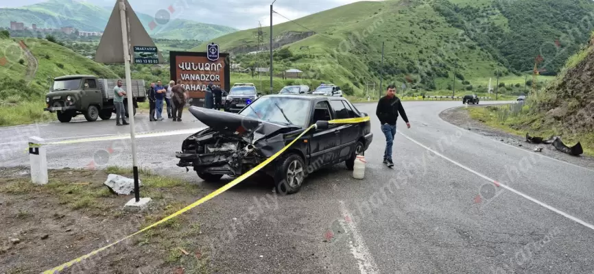 Ավտովթար՝ Լոռու մարզում․ Վանաձոր-Ալավերդի ավտոճանապարհին բախվել են «Opel Astra»-ն և «Volkwagen»-ը․ կա վիրավոր․ ՖՈՏՈՌԵՊՈՐՏԱԺ, ՏԵՍԱՆՅՈՒԹ
