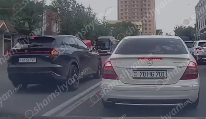 ԲԱՑԱՌԻԿ ՏԵՍԱՆՅՈւԹ. Երևանի գնդի պարեկները տաք հետքերով հայտնաբերեցին օրինախախտ վարորդին, ով «Changan» մակնիշի ավտոմեքենայով տեղափոխվեց «պլաշչադկա»