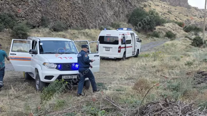 Առեղծվածային մահվան դեպք՝ Կոտայքի մարզում․ Նոր Հաճնի կամրջի տակ՝ գետի ափին, հայտնաբերվել է երիտասարդ տղայի մարմին․ ՖՈՏՈՌԵՊՈՐՏԱԺ, ՏԵՍԱՆՅՈՒԹ