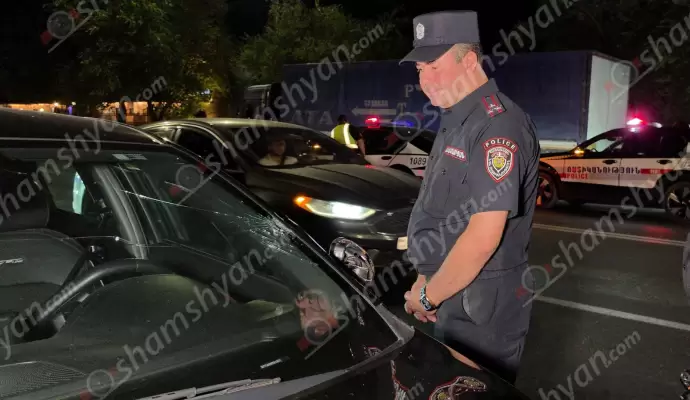 Երևանում «Kia Forte»-ի վարորդը, լինելով ոչ սթափ, վրաերթի է ենթարկել հետիոտնին. բժիշկներն արձանագրել են նրա մահը. ժամանել են ՊԾ Երևանի գնդի հրամանատարն ու Շենգավիթի ոստիկանապետը. ՖՈՏՈՌԵՊՈՐՏԱԺ, ՏԵՍԱՆՅՈւԹ