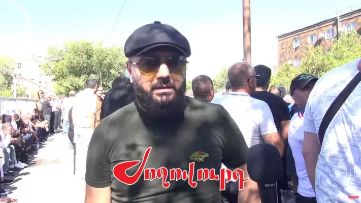 «Ծառուկյանի արածն ուրանալը շանտղություն է, Տիգրանաշենում Ոսկեպարի սխալը չանեք». Կարեն Արայան․ armlur.am