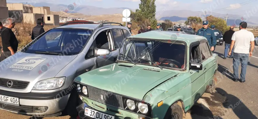 Ավտովթար՝ Լոռու մարզում․ Սարամեջ գյուղի խաչմերուկում բախվել են «Opel Zafira»-ն, «Chevrolet»-ը և «ՎԱԶ 2106»-ը․ կա վիրավոր․ ՖՈՏՈՌԵՊՈՐՏԱԺ, ՏԵՍԱՆՅՈւԹ